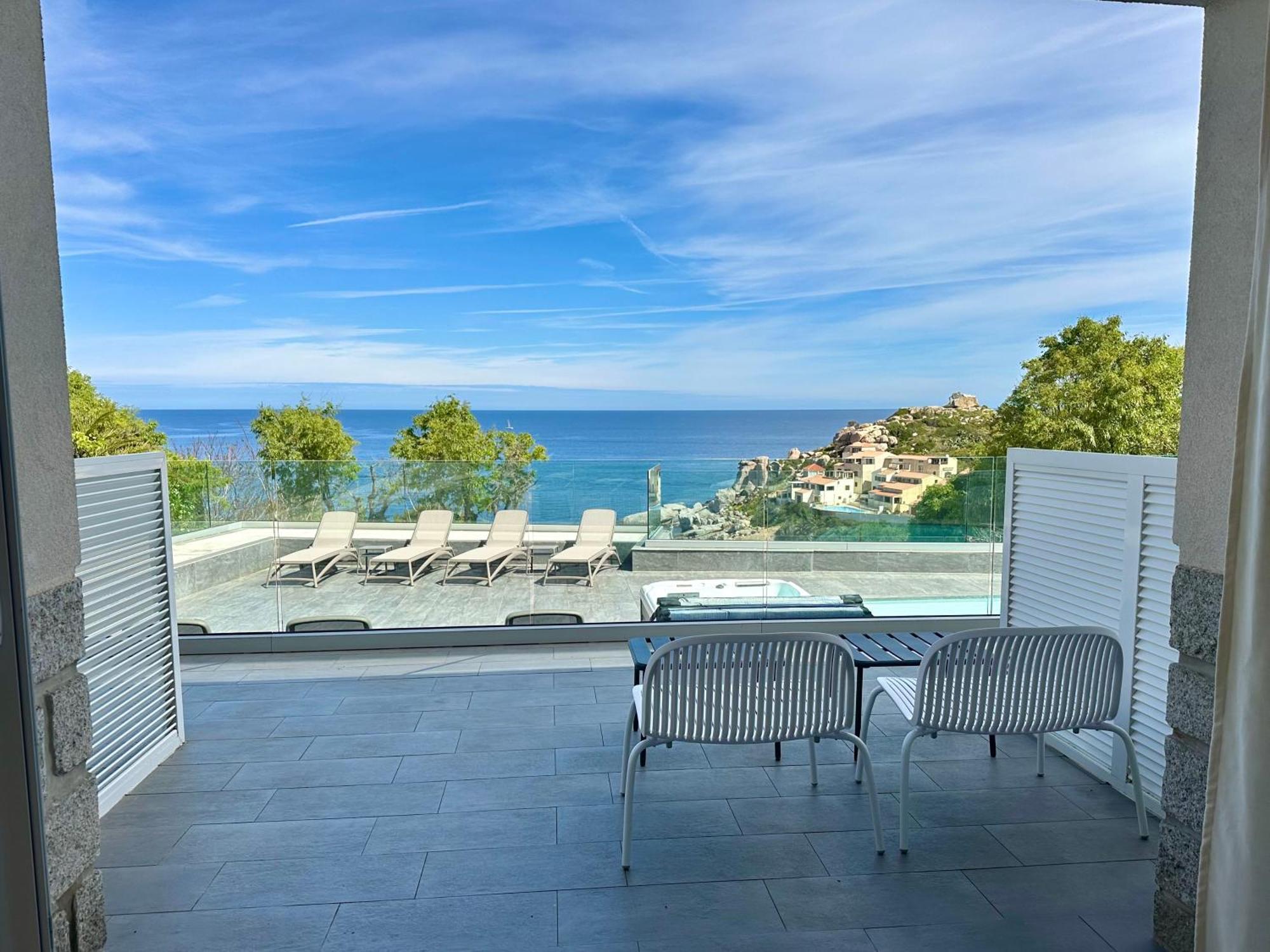 Hotel Villa R Calvi  Esterno foto