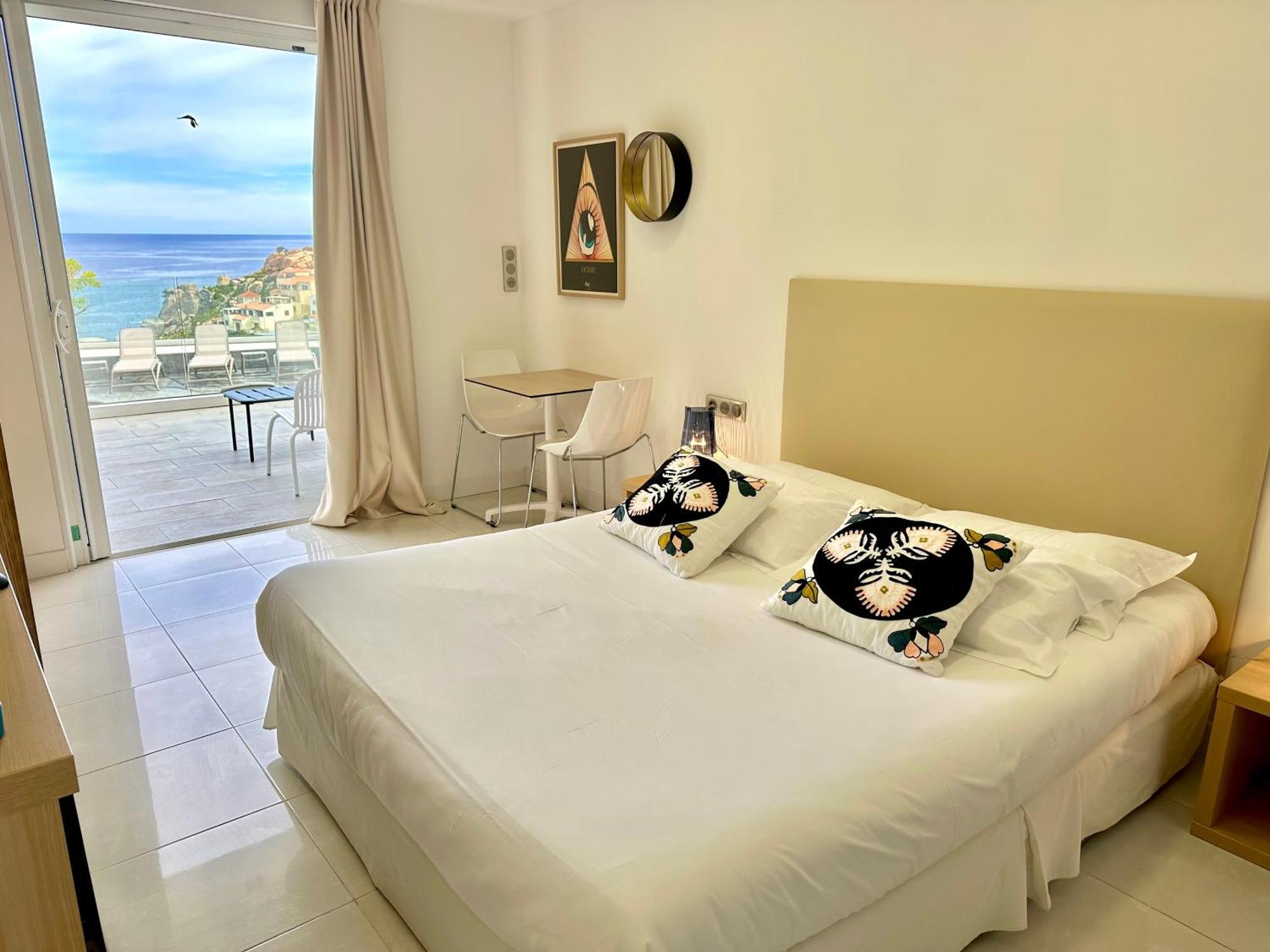Hotel Villa R Calvi  Esterno foto